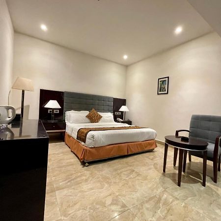 Central Boutique Hotel Moradabad Exterior foto